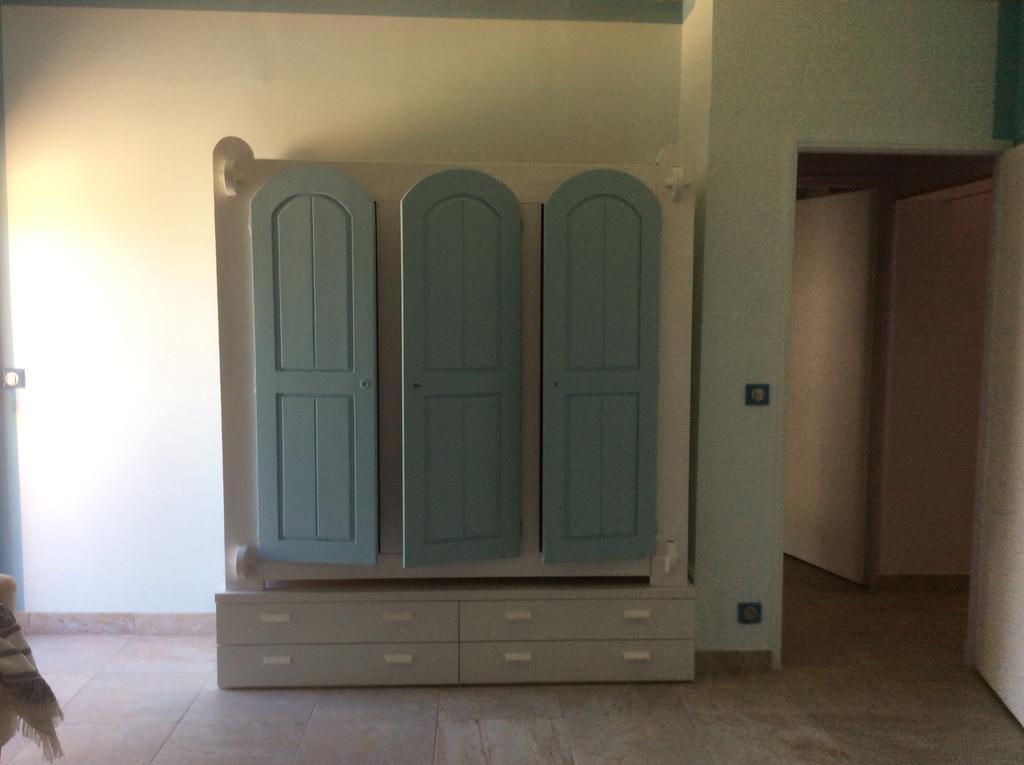 Appartement Les Ecureuils La Roque-d'Antheron Εξωτερικό φωτογραφία