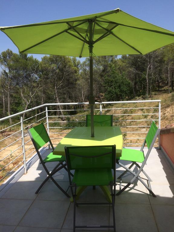 Appartement Les Ecureuils La Roque-d'Antheron Εξωτερικό φωτογραφία